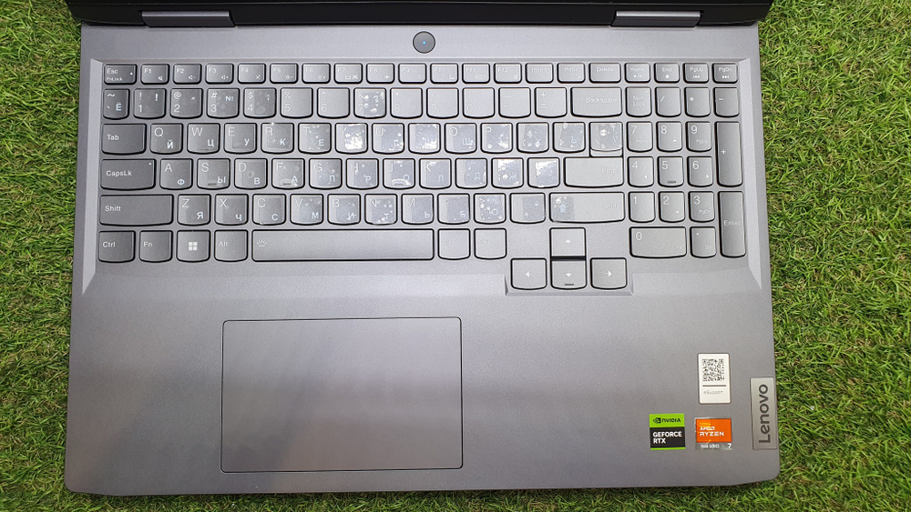 Игровой Lenovo Ryzen 7/16Gb/RTX 4050 6Gb/144Hz/ LOQ 16APH8 82XU000X/Windows 11