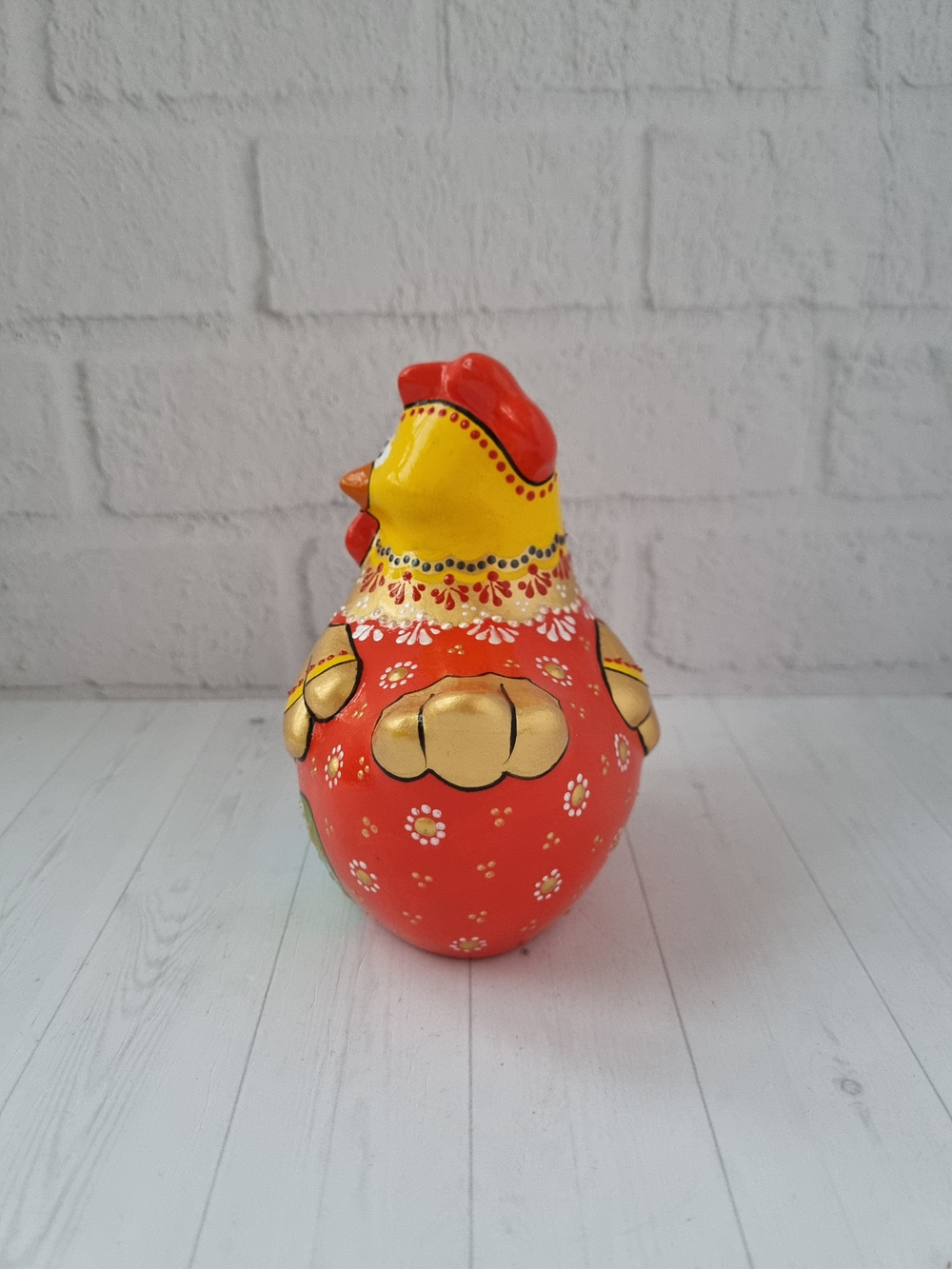 Курочка пасхальеая, фигурка из фарфора