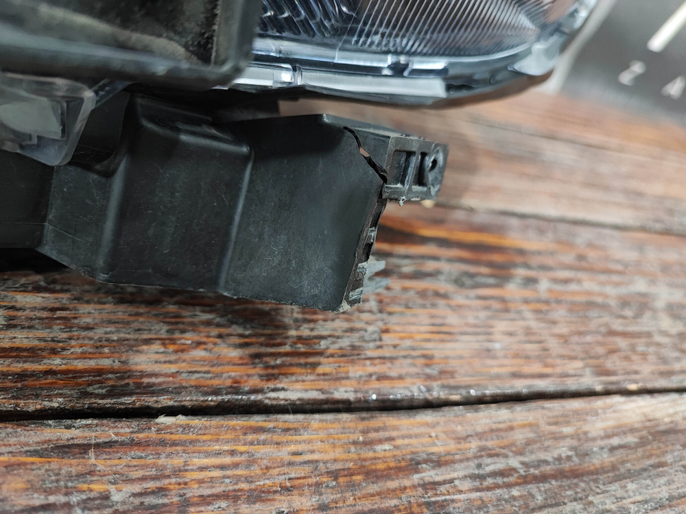 Фара левая LED Haval F7 1 19-24 Б/У Оригинал 4121102XKQ00A