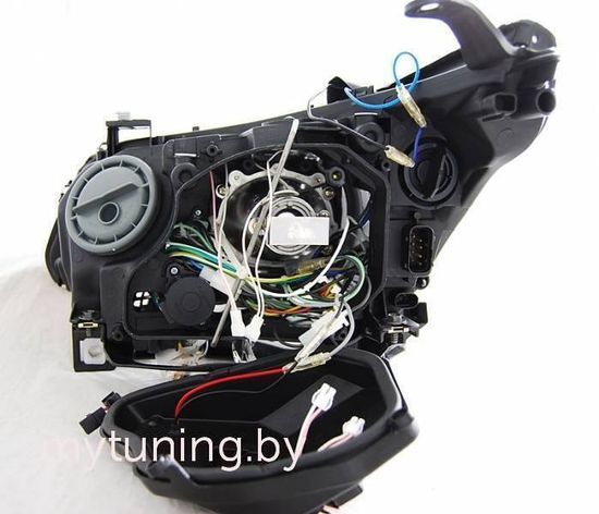 Передние фары Bmw 5 E60/E61 ccfl hid D1S dual projector black