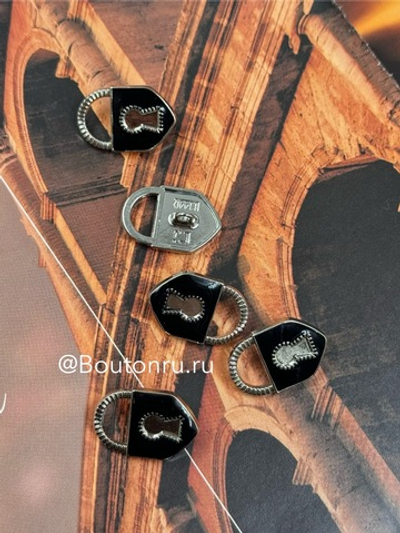 Пуговицы замочек серебристые с черной эмалью Скиапар.