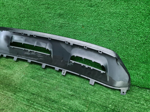 Накладка переднего бампера Audi Q8 (18-23) S-line