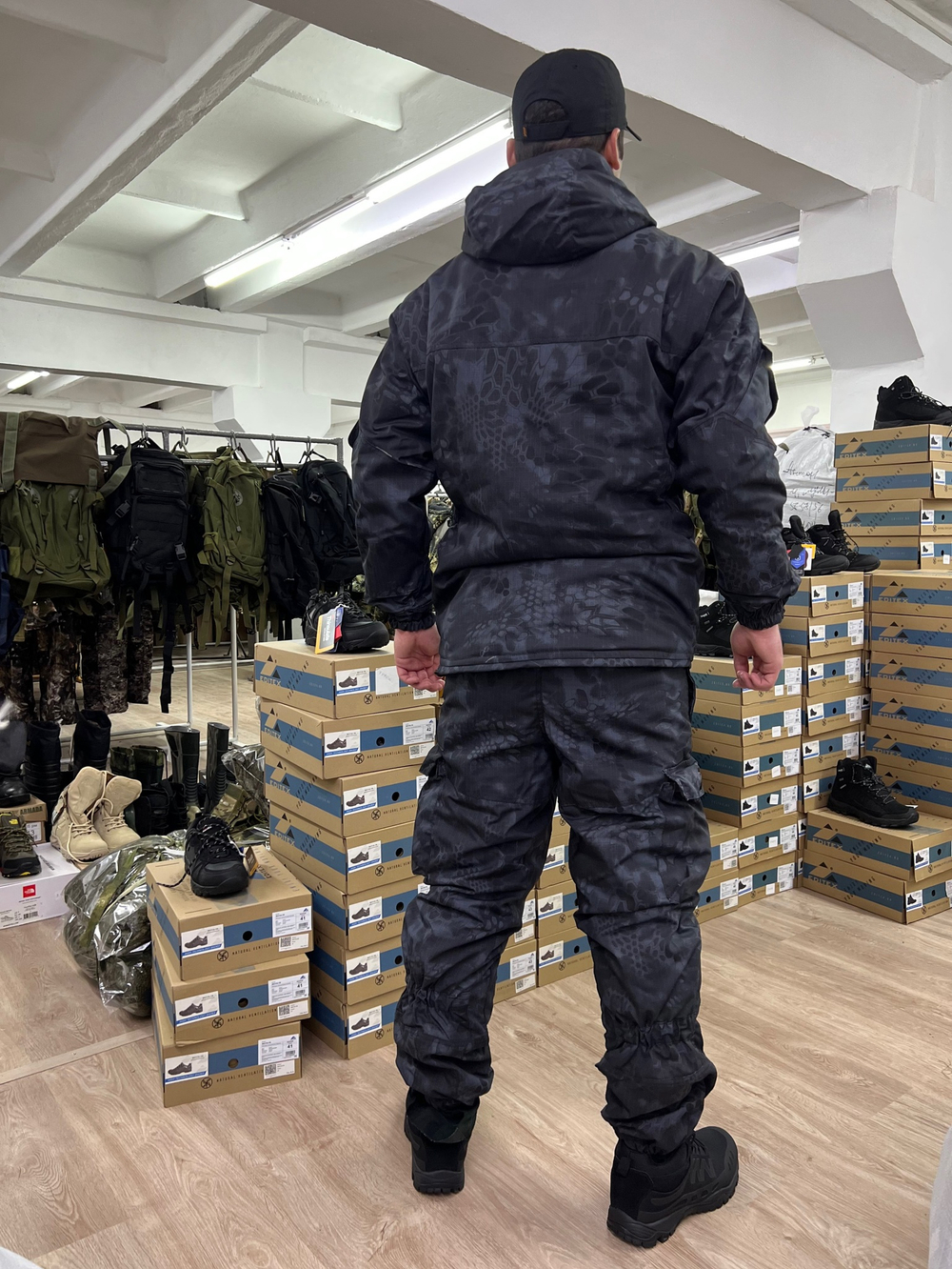 Костюм Горка 5 зима / чёрный питон