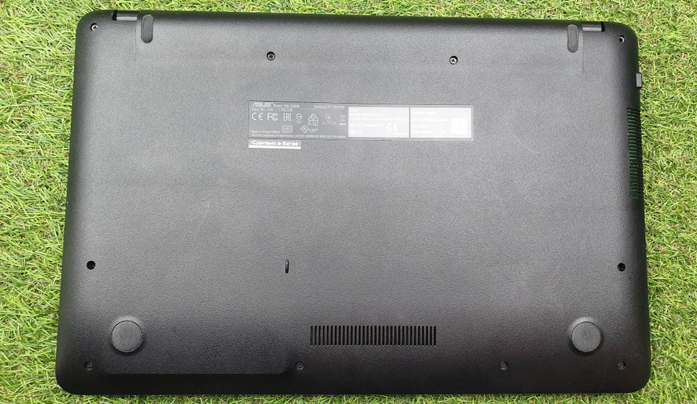 Ноутбук ASUS 4 ядра/FHD X540MA-DM009