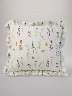 Декоративная наволочка с рюшами, оборками "Маргарита" 70х70 см, 1 шт, без молнии