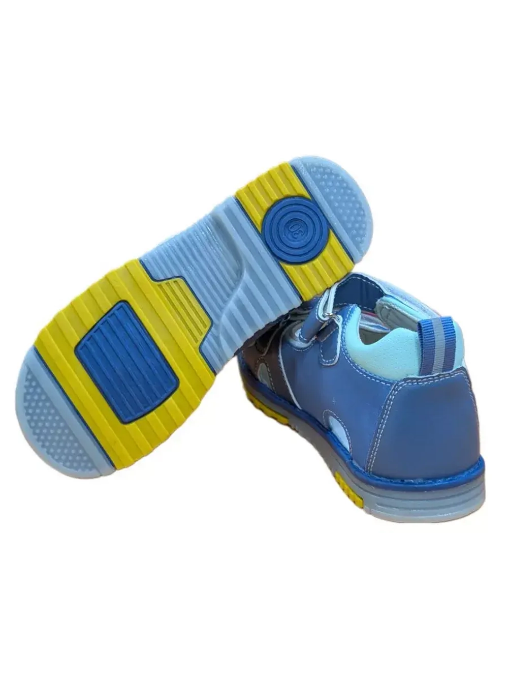 Сандалии для мальчика.