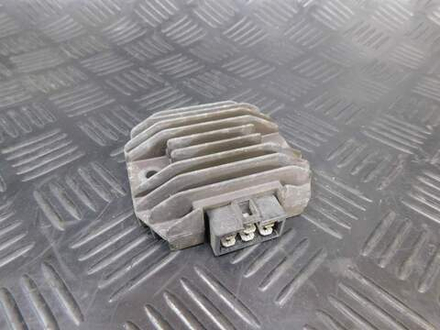 Реле зарядки Kawasaki ZZR 400 98 053102