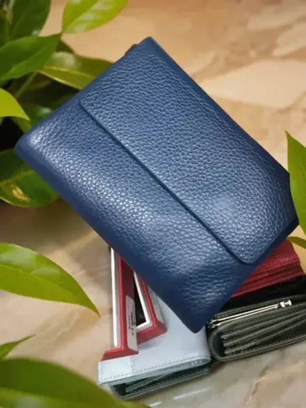 Компактный кошелек из натуральной кожи синий