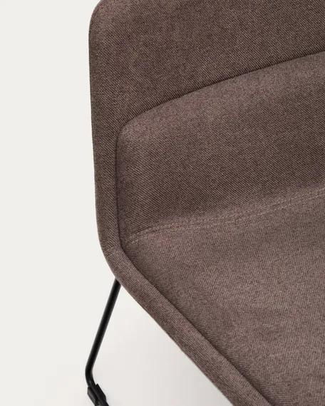 Лаунж-кресло Zahara коричневое с черными ножками