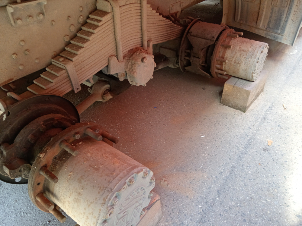 МАЗ 6501* 6x4 Самосвал 650128-8520-000 (Дизельный, 11,6 л, 423 л.с., МТ)