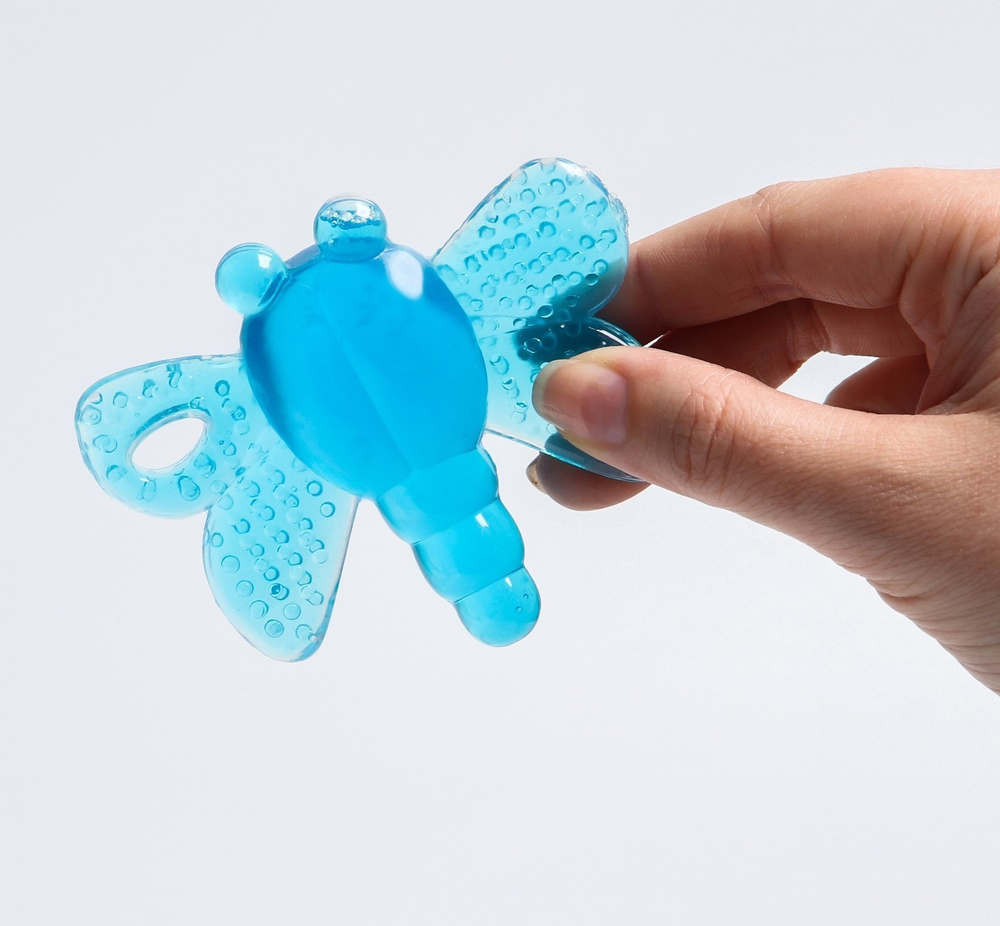 980767 Прорезыватель охлаждающий «Крошка Я. Стрекоза», цвет МИКС