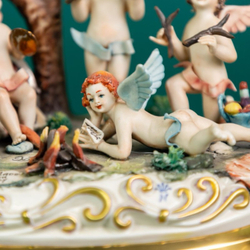 Винтаж: Фарфоровая мануфактура Capodimonte «Ангельский Хор»