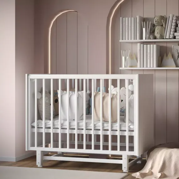 Детская кроватка с маятником Incanto Vikki Белая