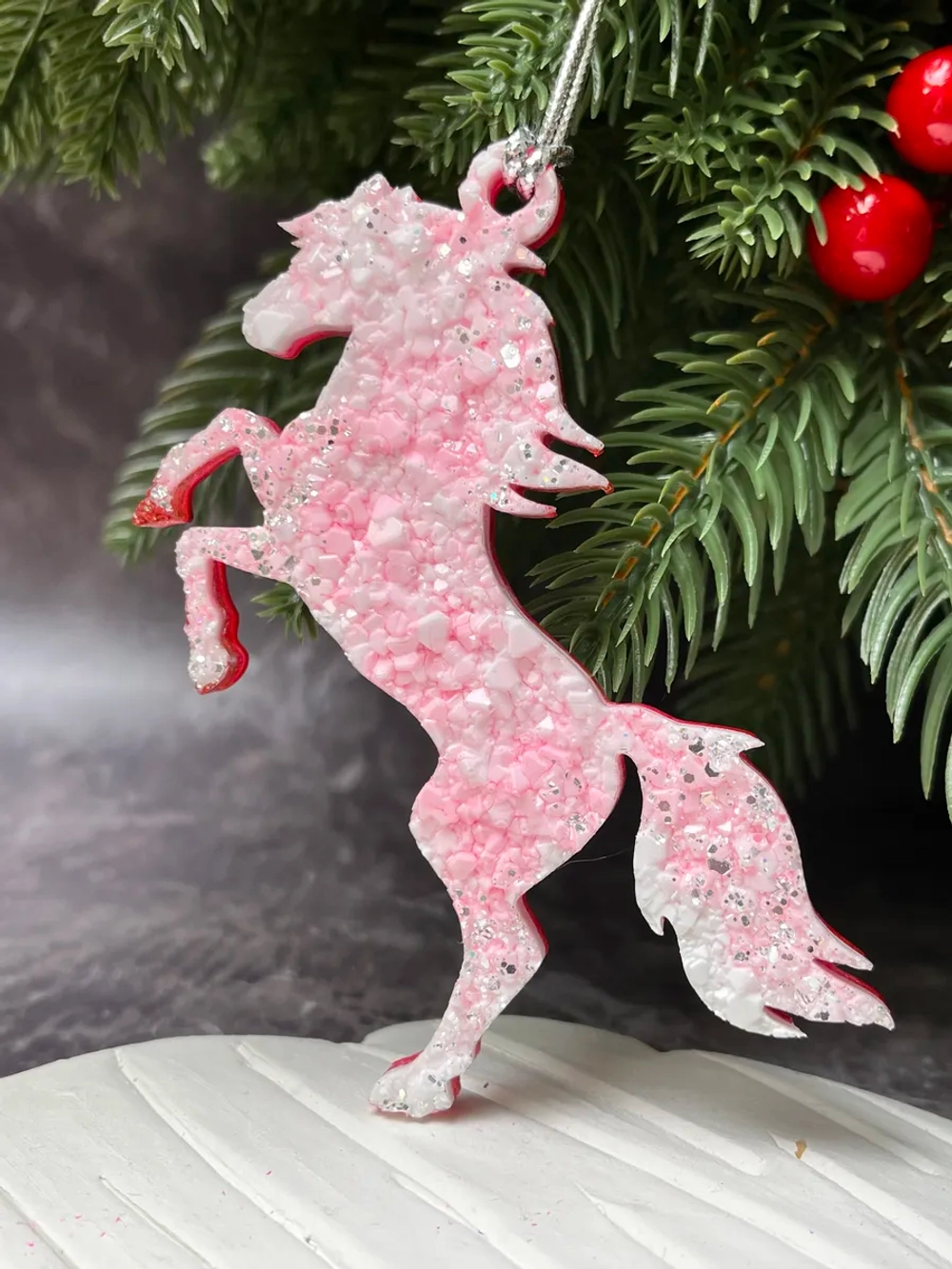 Новогодняя елочная игрушка Лошадка