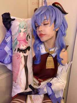 Мини дакимакура Элизабет Лионес из Семь смертных грехов арт. M0380, 60х20 см