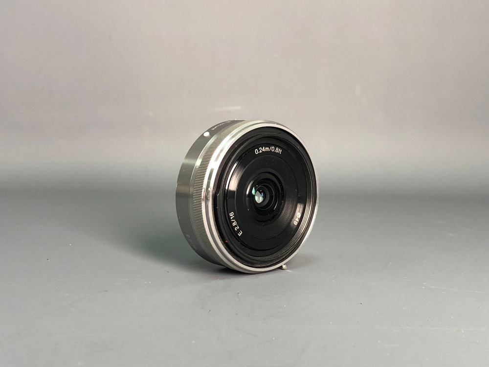 Sony 16mm 2.8 E Sony E