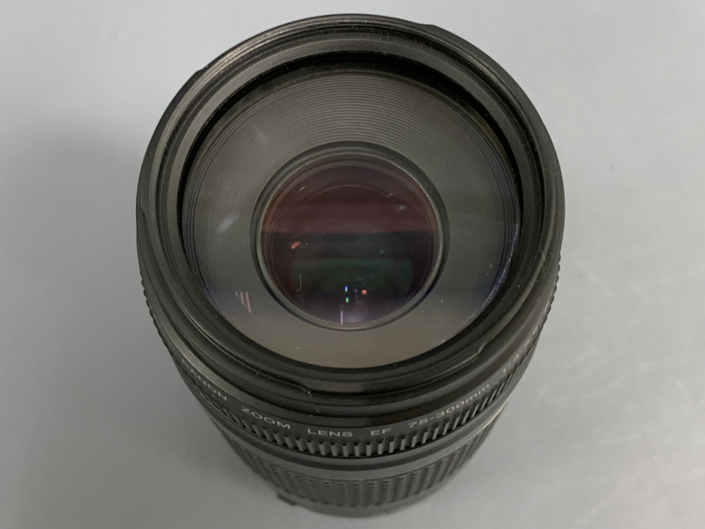 Canon EF 75-300mm 4-5.6 III