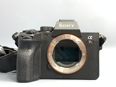 Sony A7R IV 82000 кадров