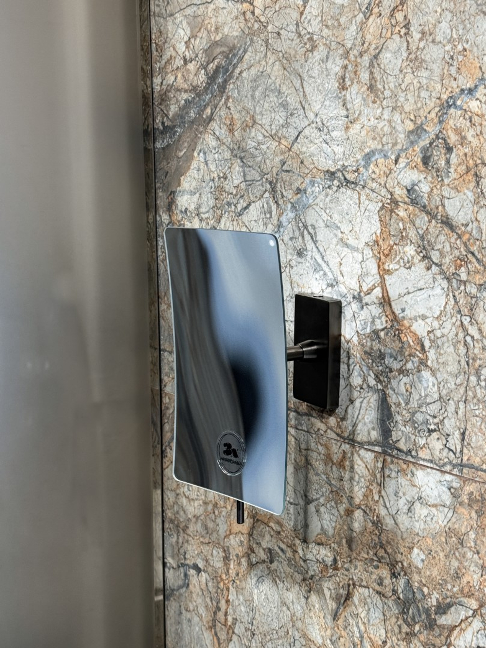 Зеркало настенное Gun Metal