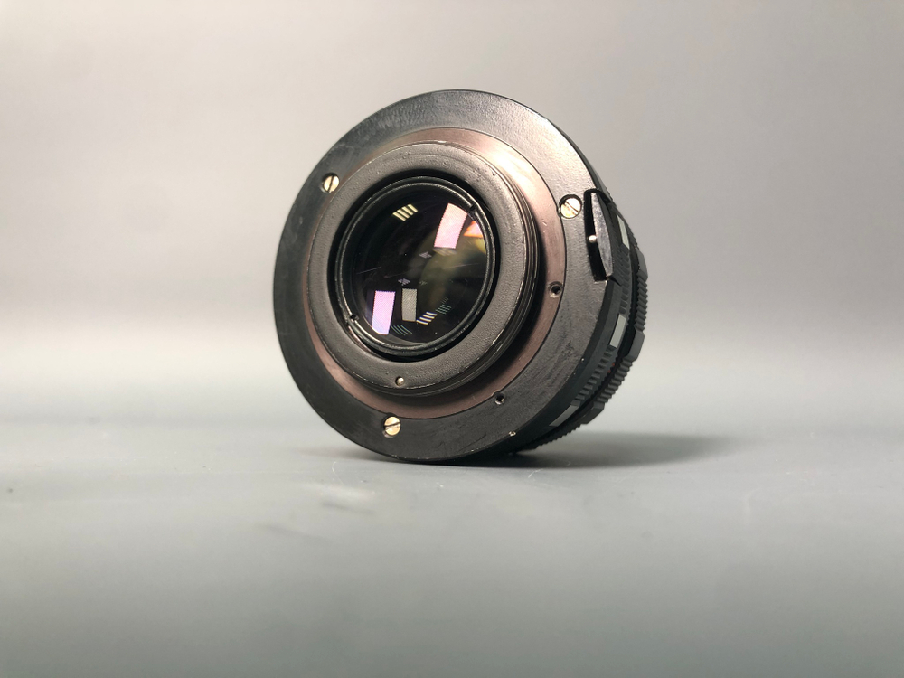 Meyer-Optik 1.8/50mm с запотеванием под передней линзой