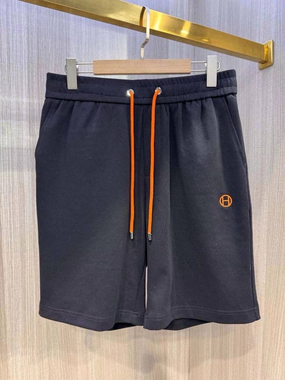 Шорты Hermes