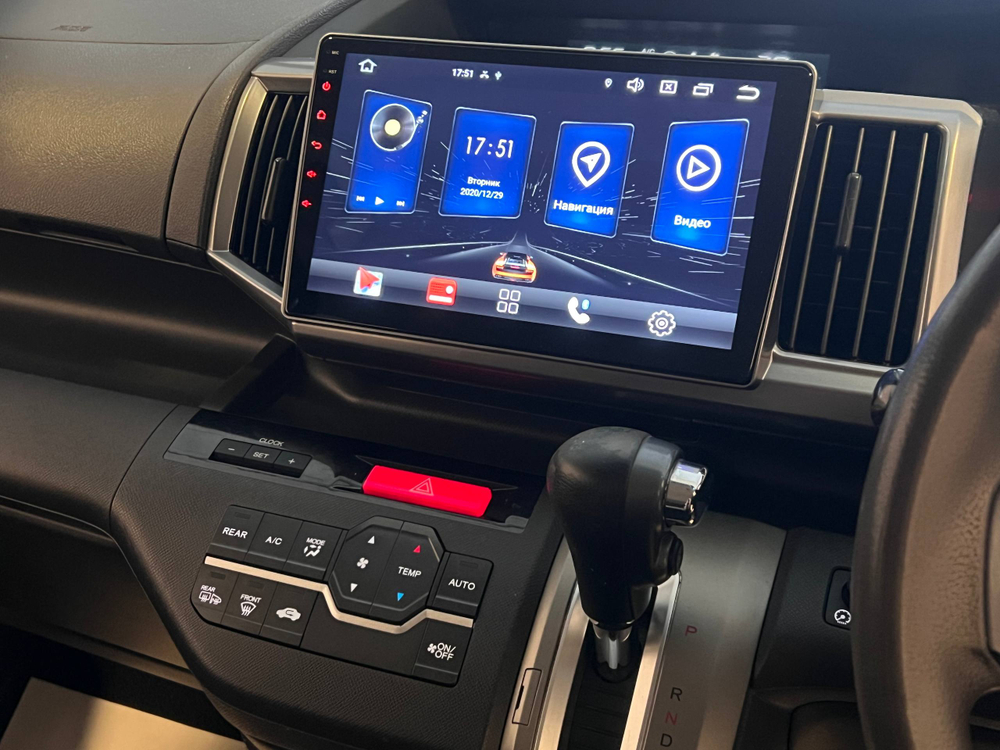 Honda Stepwgn, 2011 год