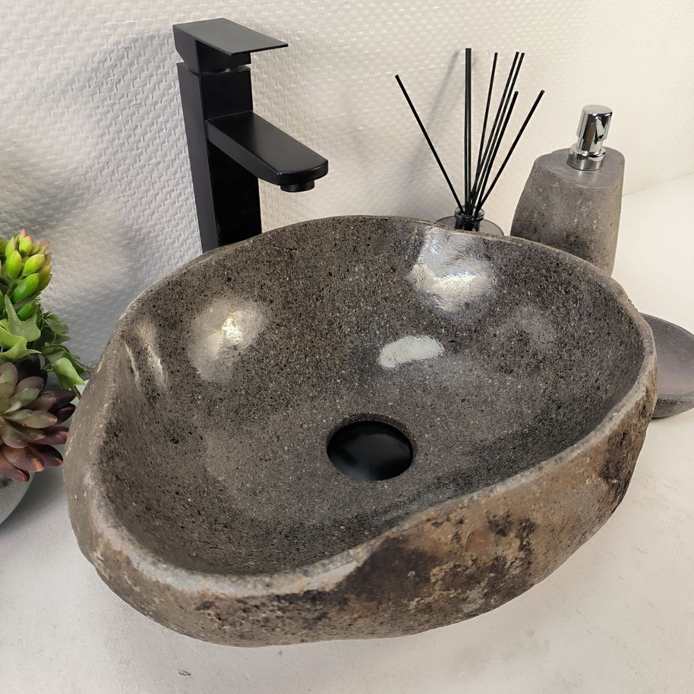 Раковина из речного камня RS-65278 41*32*15 0861