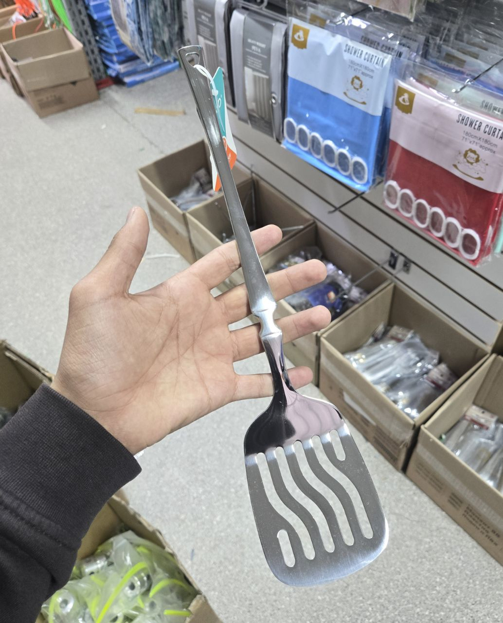 M7-34 Кухонный прибор лопатка с прорезью