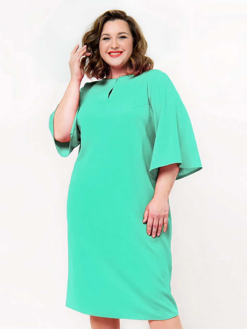 Платье-футляр из однотонного крепа