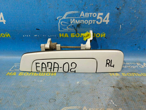 Ручка двери задней левой внешняя MITSUBISHI GALANT 2000