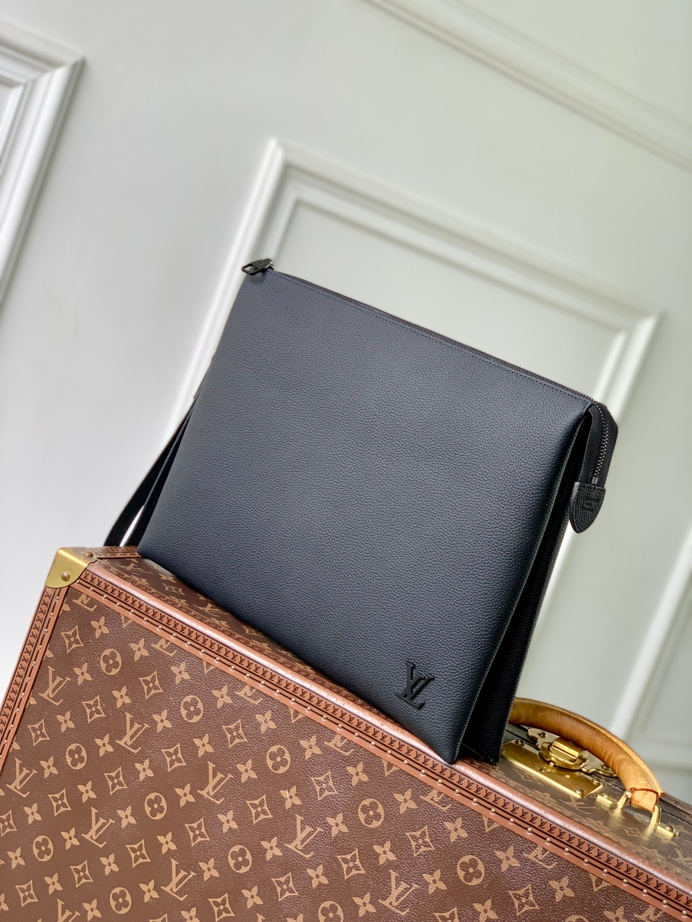 Louis Vuitton Duo Pouch