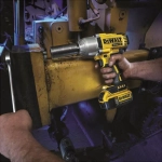 DeWalt DCF899N аккумуляторный гайковерт (без АКБ и ЗУ)