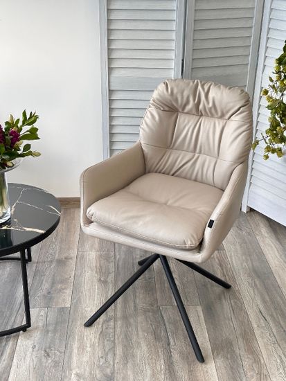 Стул РАЛЬФ ДАНС 180 град. поворотн, ORACUL 162 Бежевый, экокожа / Черный каркас