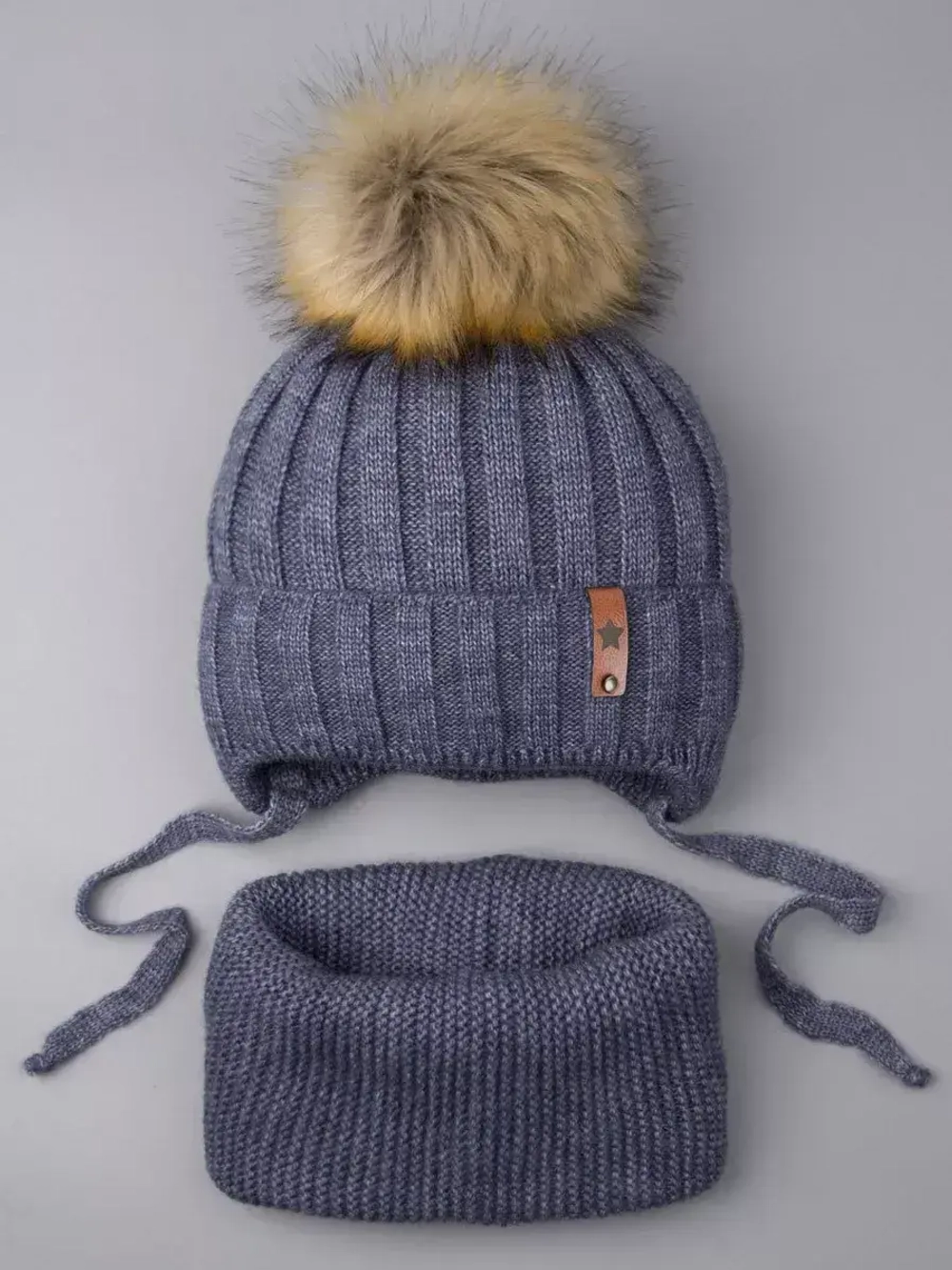 Шапка для мальчика зимняя и снуд