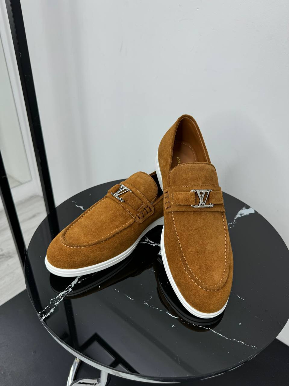 Лоферы Louis Vuitton