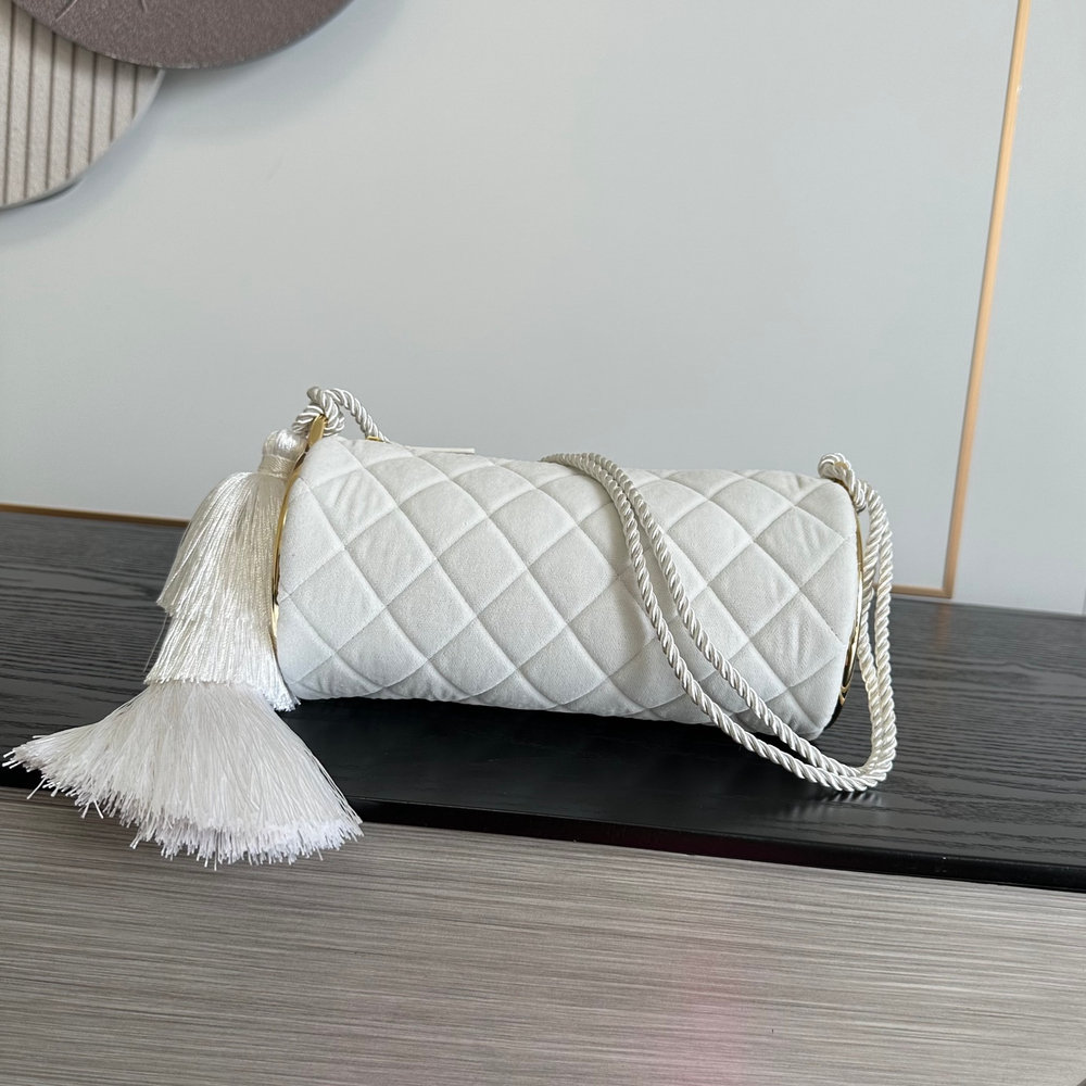 Chanel Bag 23 cm