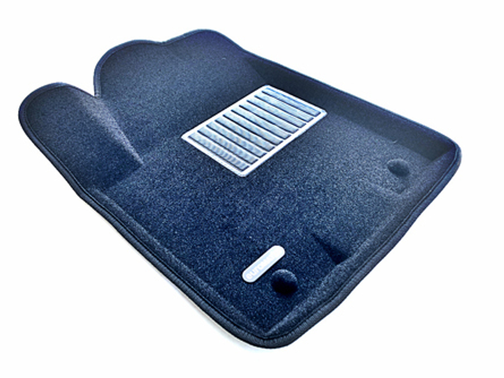 Коврики салона для NISSAN Patrol (2010-)/INFINITI QX 56/80 (2010-2015-) (3 ряд) Euromat 3D Business черные. Арт. EMC3D-002813