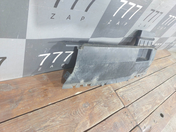 Дефлектор радиатора верхний Chery Tiggo 8 Pro 21-нв Б/У Оригинал 302001040AA