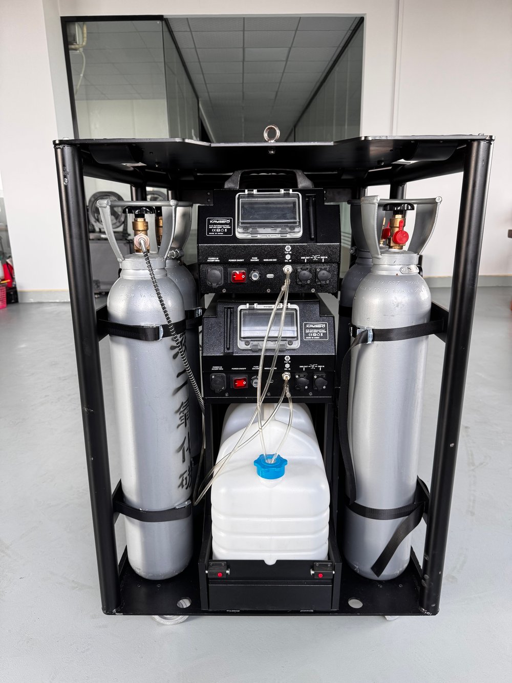 Генератор тумана на масляной основе с CO2 Zumen H-12 Double, 6000W (Analog MDG ATME)