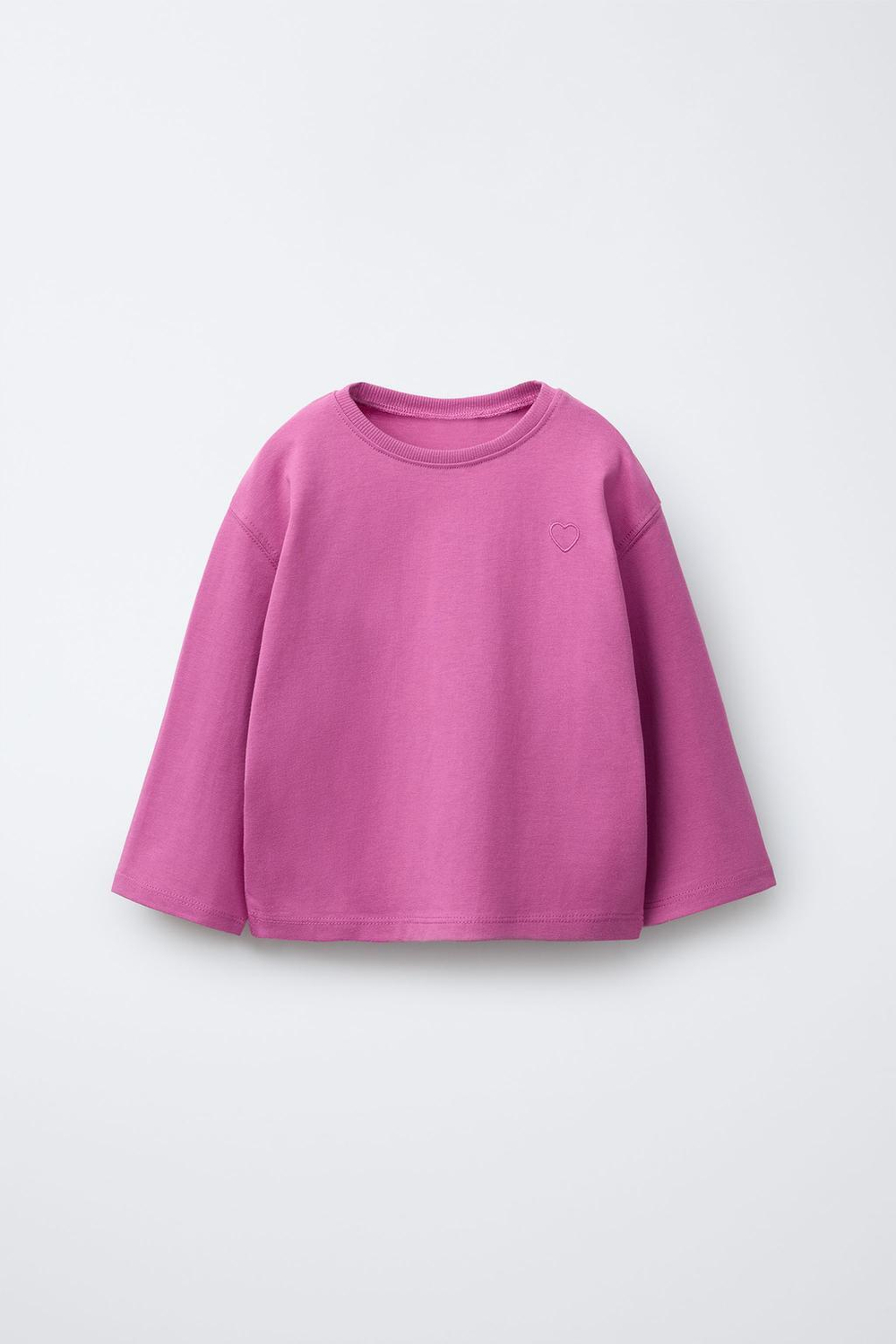 ZARA БАЗОВАЯ ФУТБОЛКА С ВЫШИТЫМ СЕРДЦЕМ, РОЗОВЫЙ
