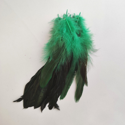 Перья петуха зеленые двухцветные 2 сорт 20 шт.