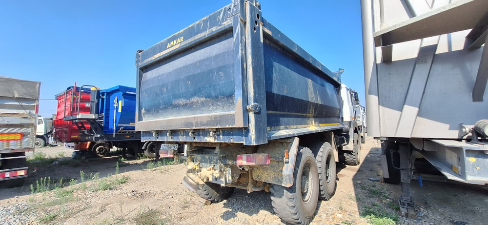 МАЗ 6317 6x6 Самосвал 780130 	(Дизельный, 14,9 л, 418 л.с., МТ)