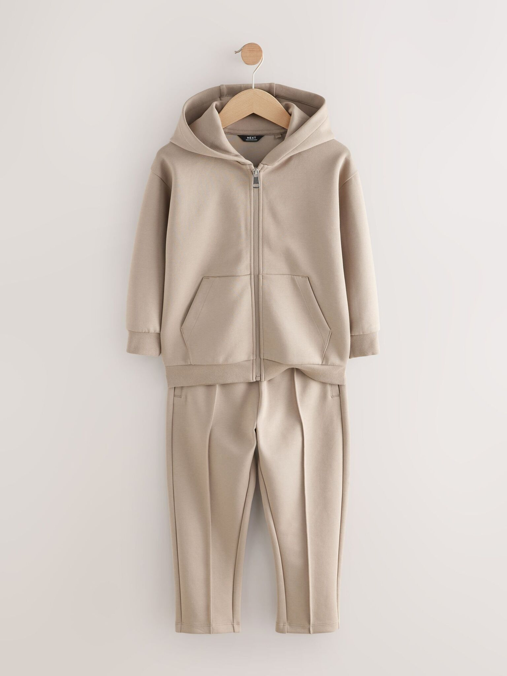 Толстовка на молнии с капюшоном и спортивные брюки в комплекте для мальчика Next AA8-116, Песочный