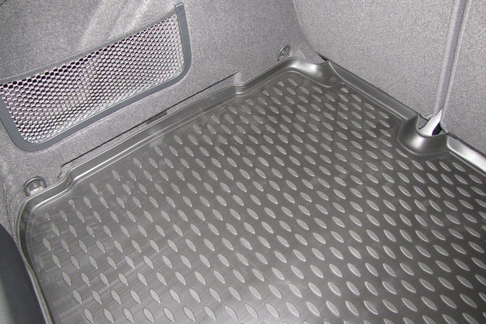 Коврик в багажник для SEAT Leon (II, IIр.) 2005 - 2012, хэтчбек (полиуретан) арт.NLC.44.02.B11
