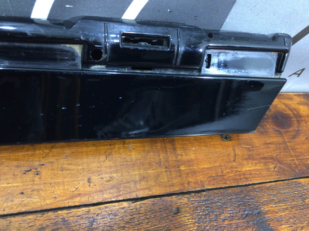 Накладка двери задней правой Volvo XC60 1 13-17 Б/У Оригинал 31333819