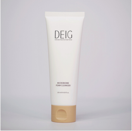 Мягкая очищающая пенка с постбиотиками и ресвератролом DEIG Microbiome Foam Cleanser 120 ml