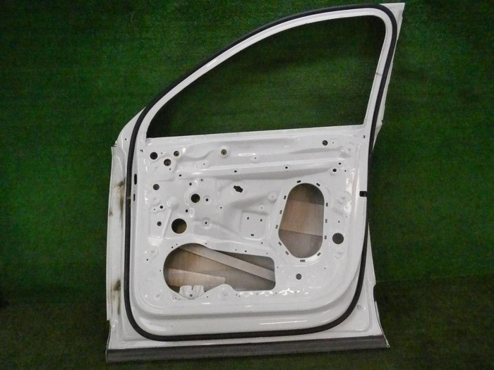 Дверь передняя правая Audi Q7 2 (2015-н.в.)