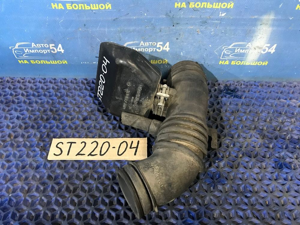 Гофра воздушного фильтра TOYOTA AVENSIS 2001