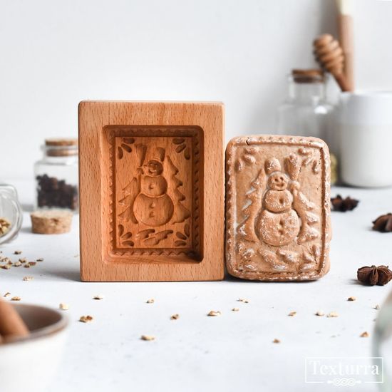 Пряничная доска Марка со снеговиком