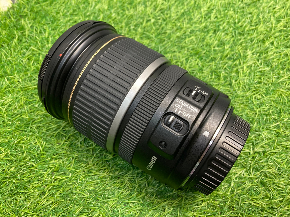 Canon EF-S 17-55mm 2.8 IS USM